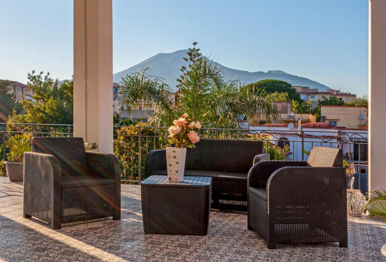 Domus Parthenope Apartamento Boscotrecase Exterior foto