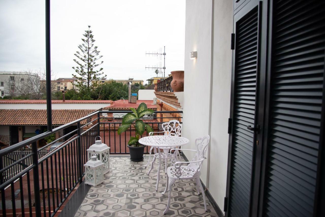 Domus Parthenope Apartamento Boscotrecase Exterior foto